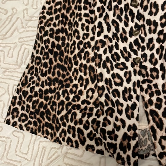 H&M Linen blend LEOPARD animal print dress sundress button - Picture 3 of 9